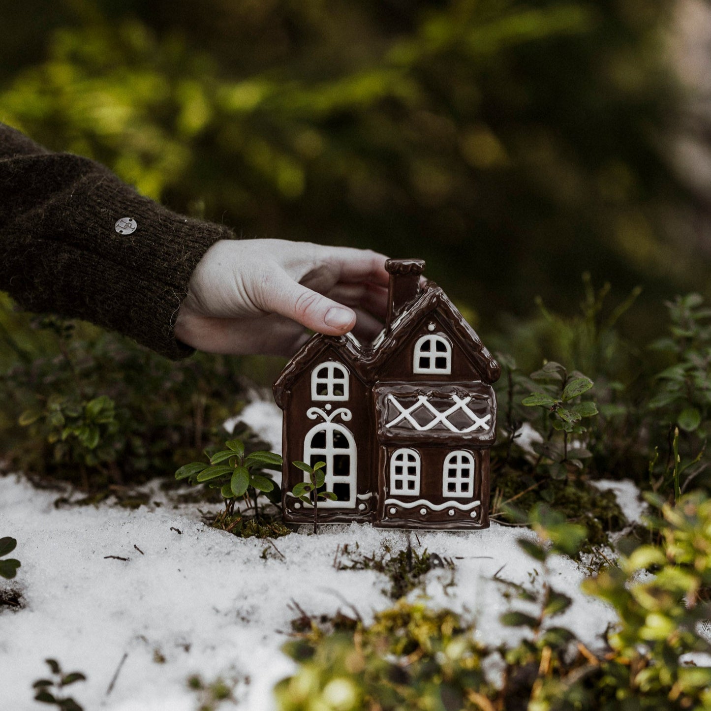 No. 3 Gingerbread Street - Ceramic House