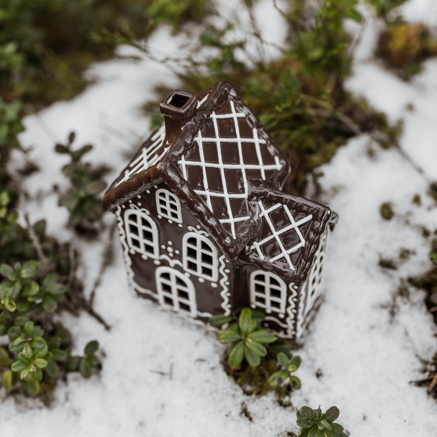 No. 5 Gingerbread Street - Ceramic House