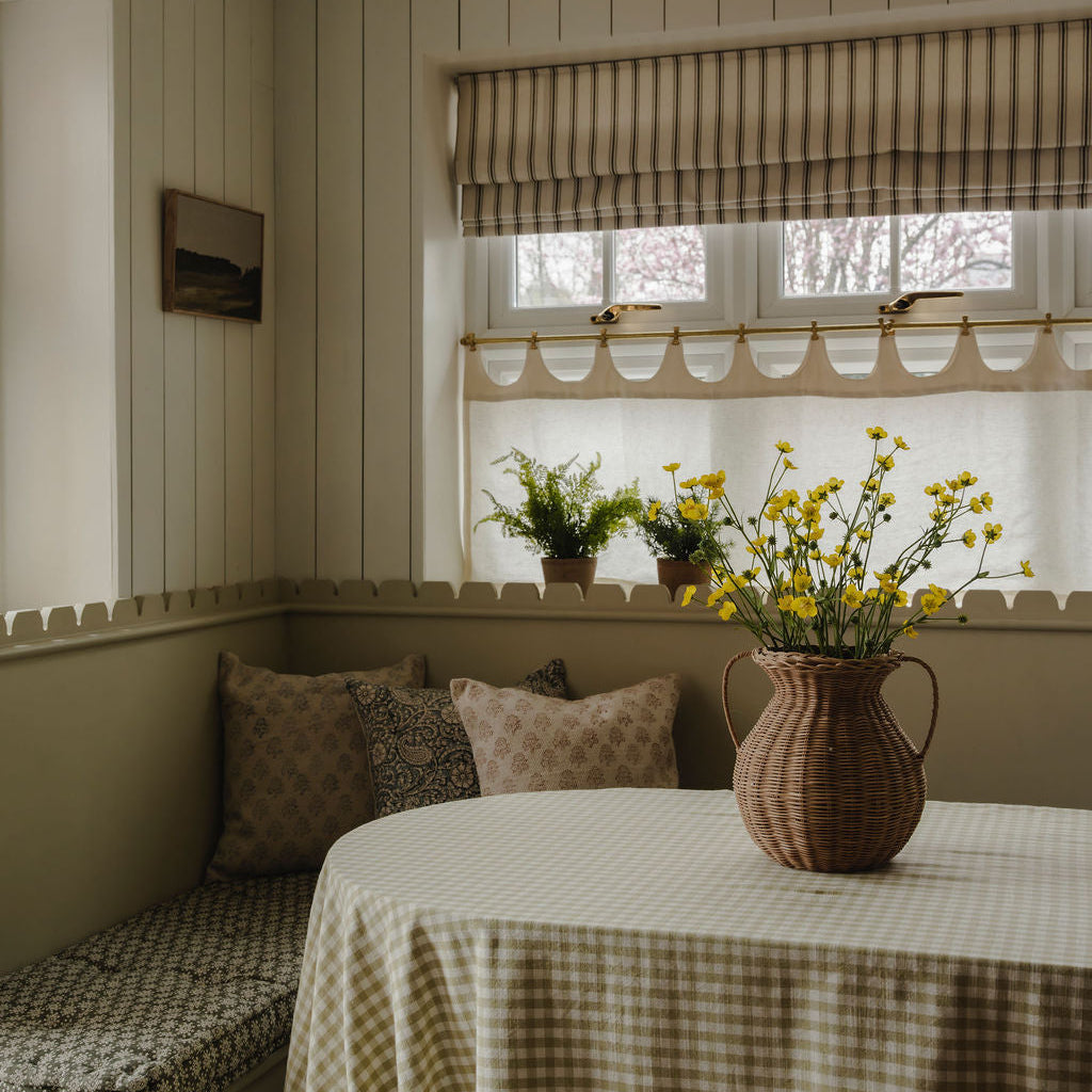 Meadow Buttercup Spray with Leaves