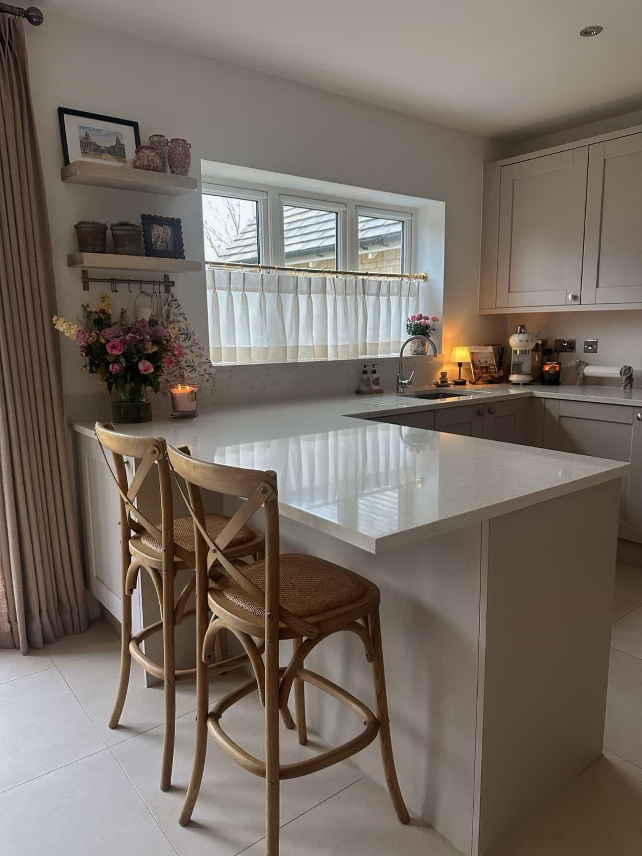 Set of 2 Natural Bistro Bar Stools