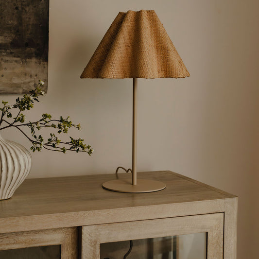 Natural Raffia Wave Shade