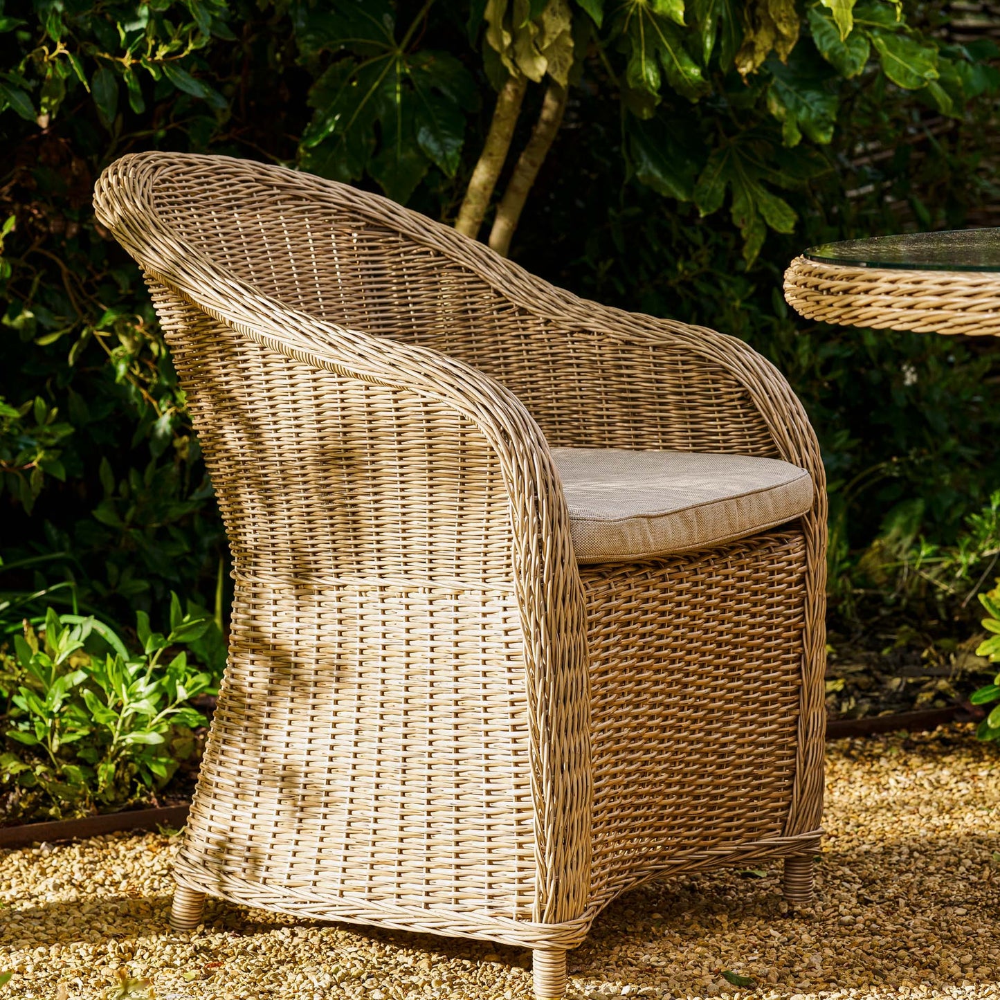 Round Dining Set Large Natural