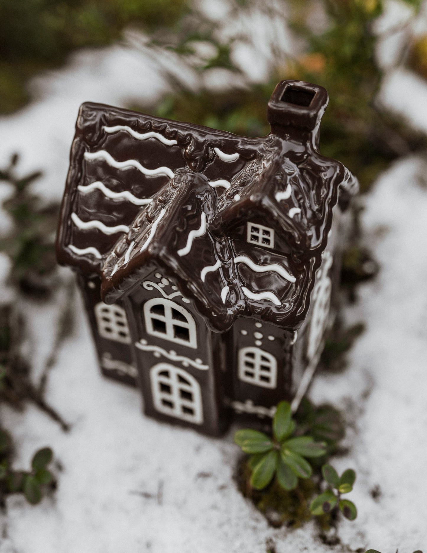 No. 4 Gingerbread Street - Ceramic House