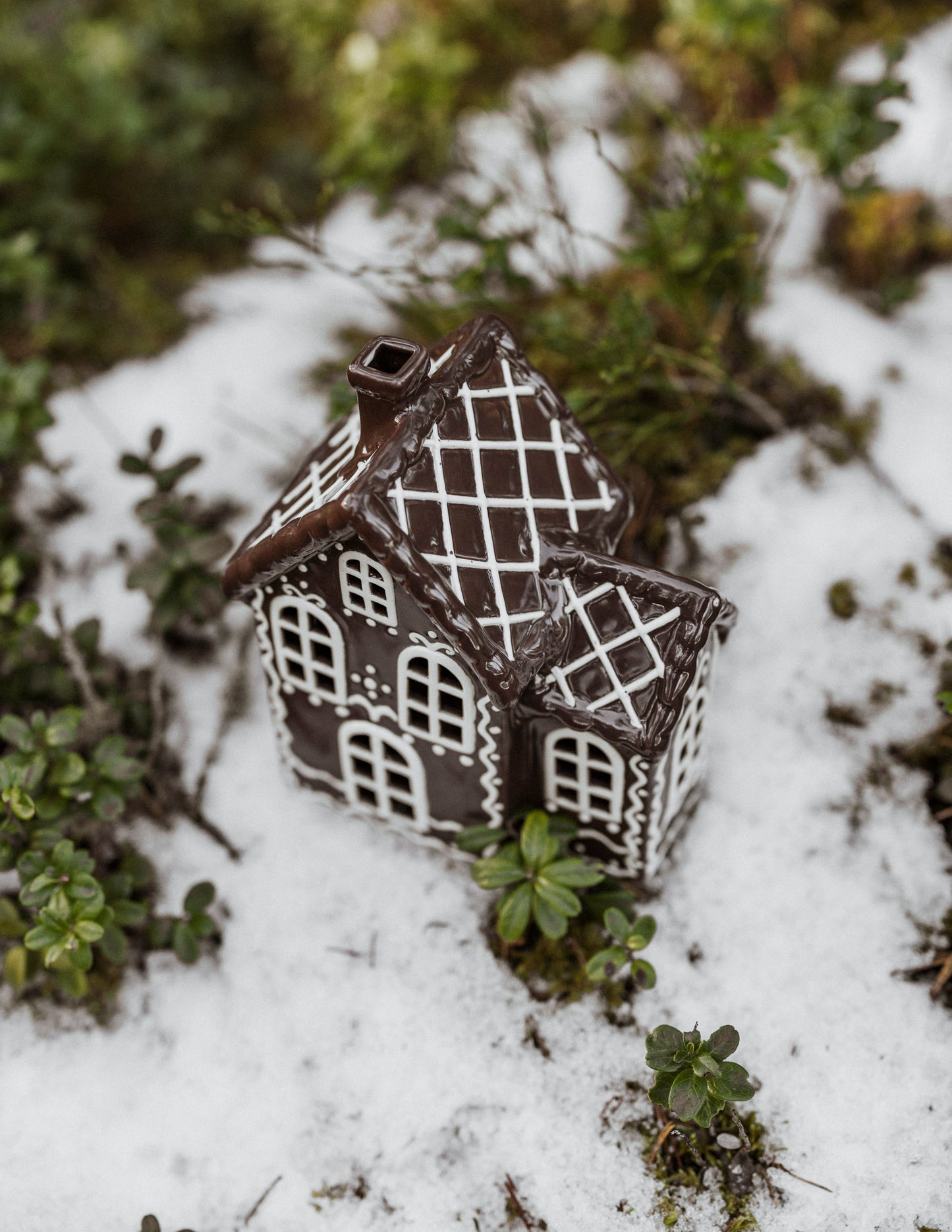 No. 5 Gingerbread Street - Ceramic House