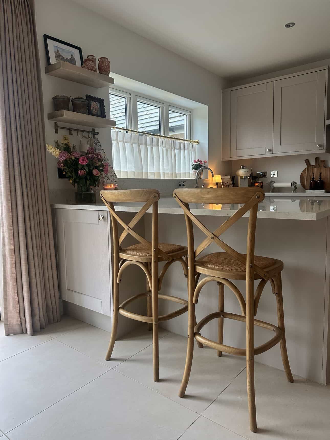 Set of 2 Natural Bistro Bar Stools