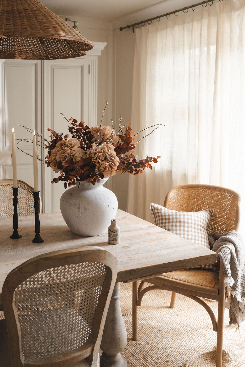 Antique Cream Hydrangea Arrangement